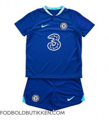 Chelsea Hjemmebanetrøje Børn 2022-23 Kortærmet (+ Korte bukser)